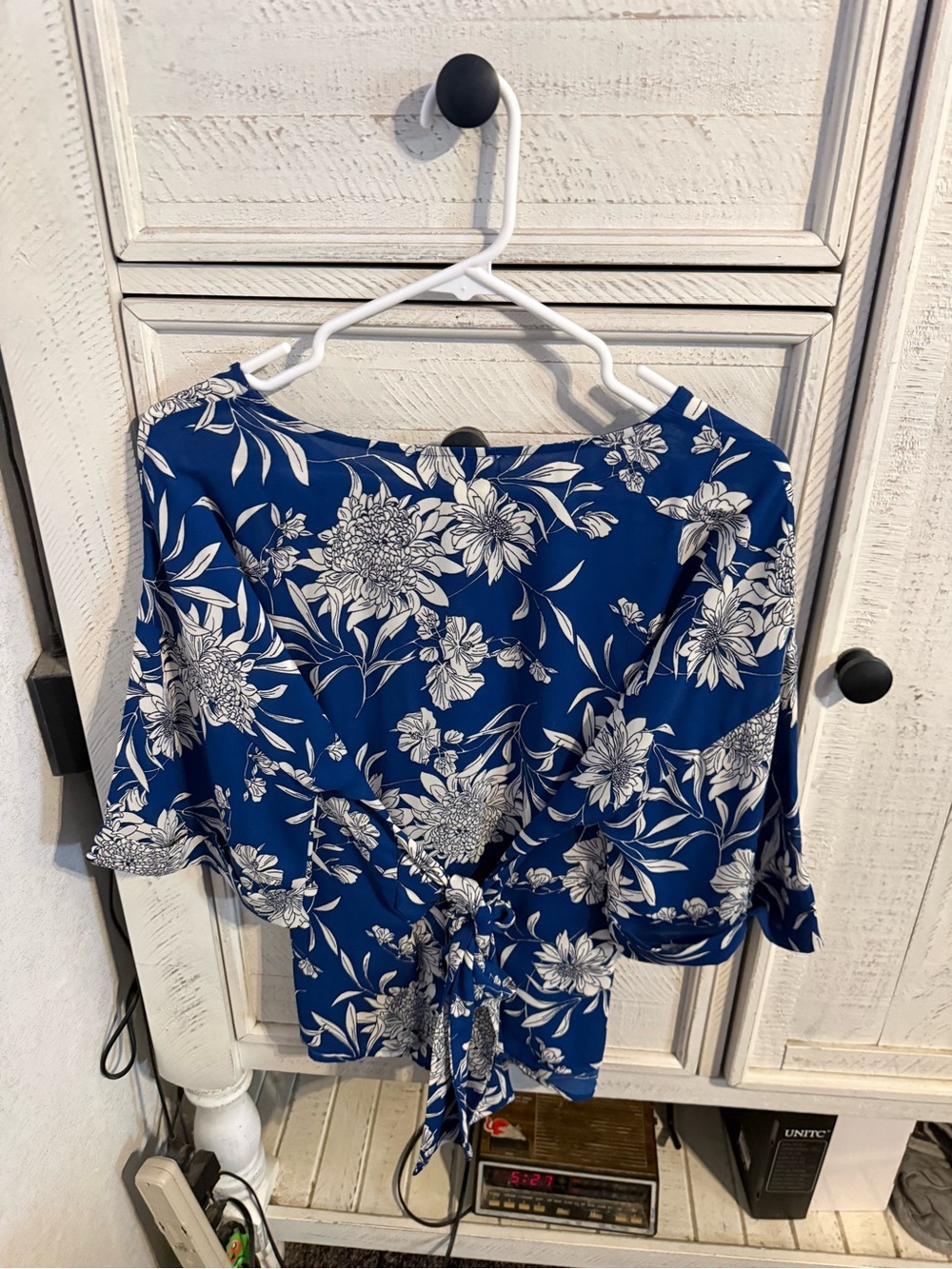 West Kei Blue Floral Tie-Back Blouse